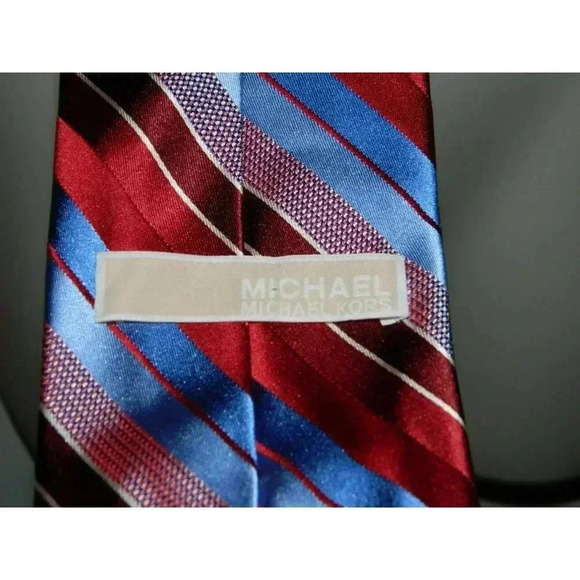 MICHAEL Michael Kors Men's Necktie Serrano Stripe Red Blue MSRP $59.50 - Picture 3 of 4